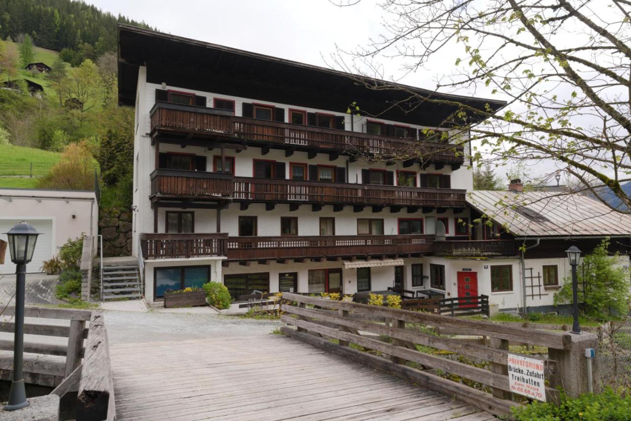 Cosy & Style - next to Schmitten Liftstation - B&B Schmitten