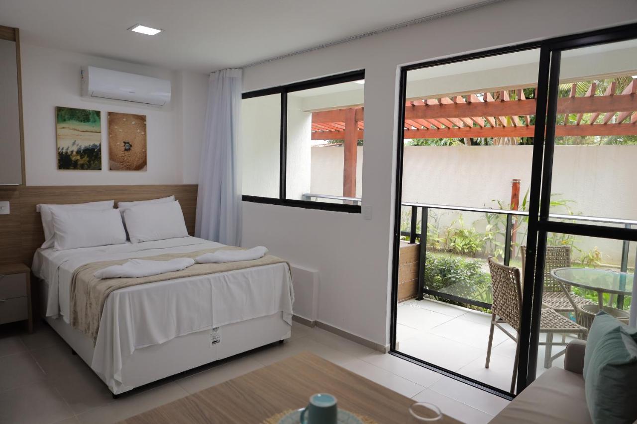 Estudio con balcón