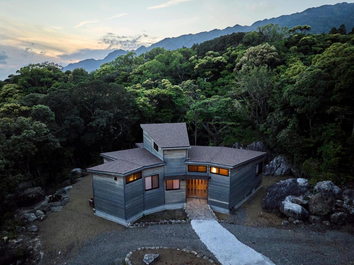 日照雨 SOBAE Stream Villa YAKUSHIMA Private villa on the river in the primeval forest - B&B Yudomari