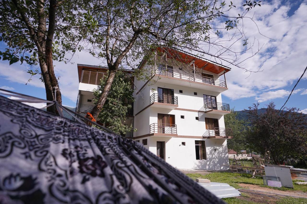Hotel 5 Mountains - B&B Mestia