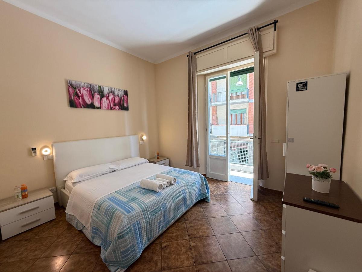 Crown Guest House - B&B Pisa