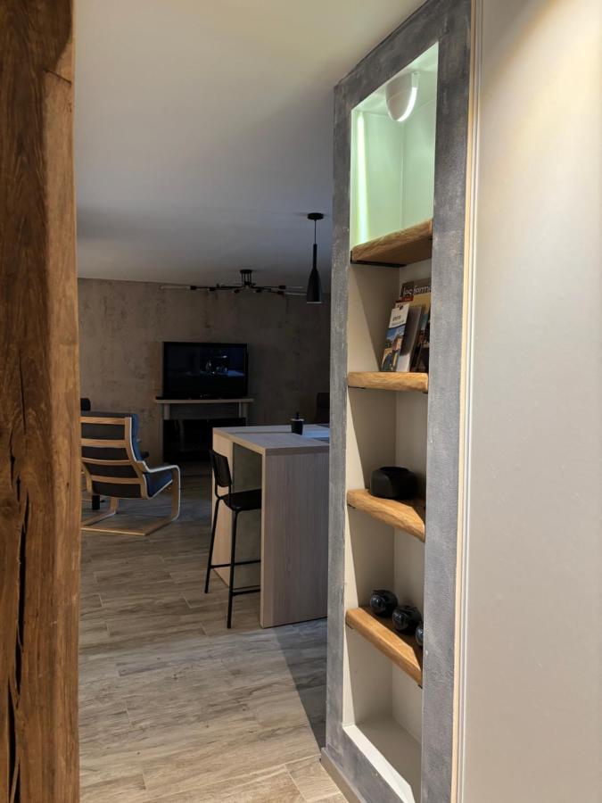 Gite Entre Causse et Vallon, tout confort pour 4 personnes dans grange rénovée au coeur de l'Aveyron - B&B Salles-la-Source