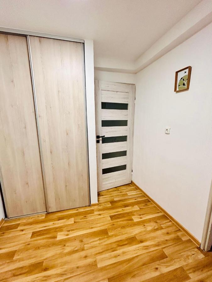 Duży apartament z kuchnią i łazienką
