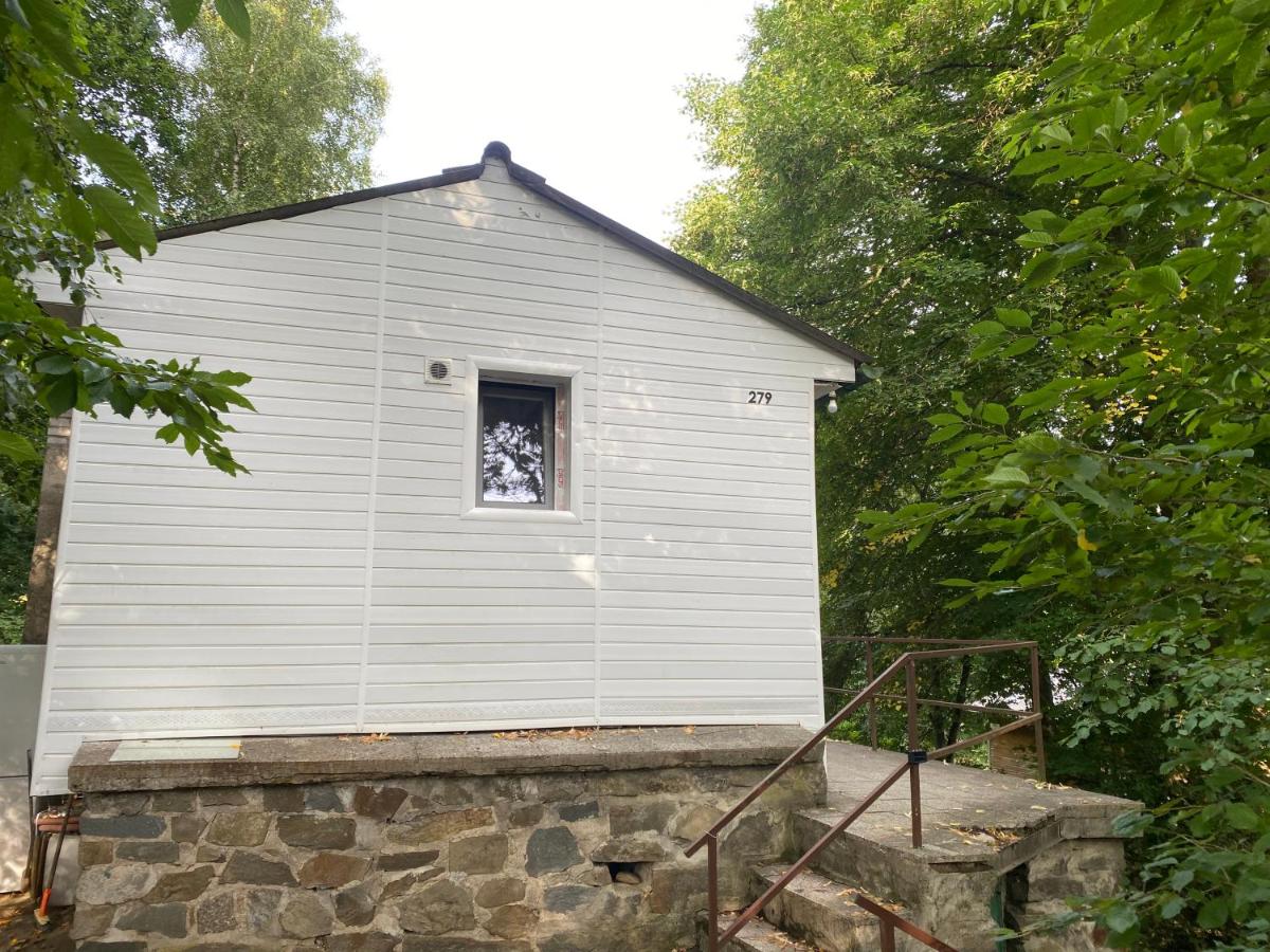 Chatička u Perniců - Bed and Breakfast Jedovnice