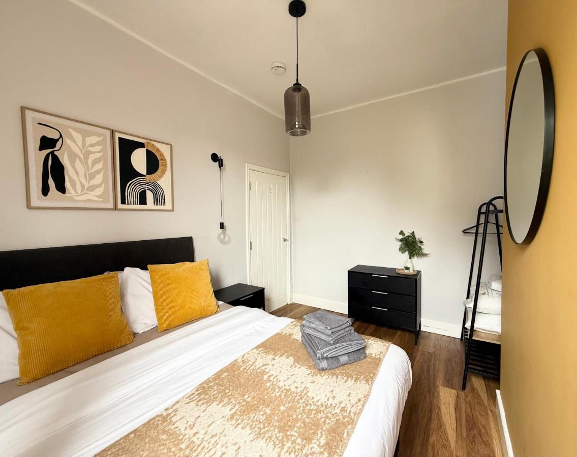 Stylish 1BR Flat in Central Bath - B&B Bath