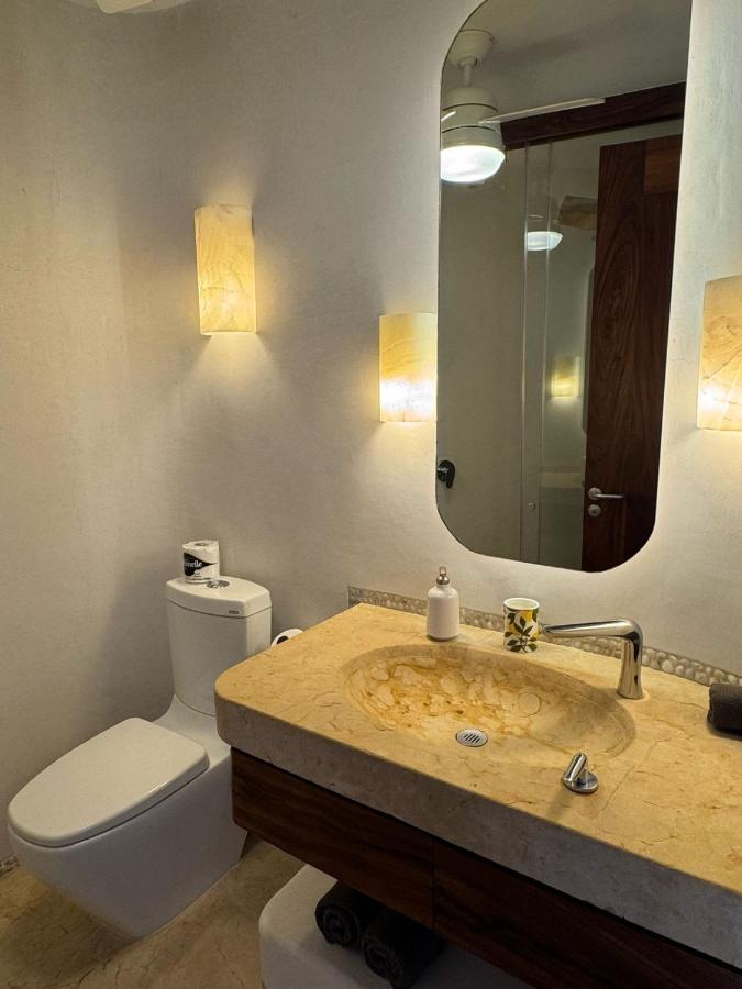 Apartamento de 2 dormitorios con terraza y vistas al mar