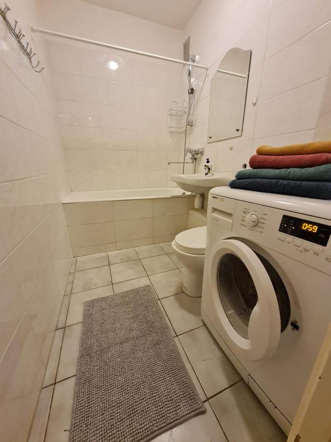 Purvciems Apartamenti - B&B Riga