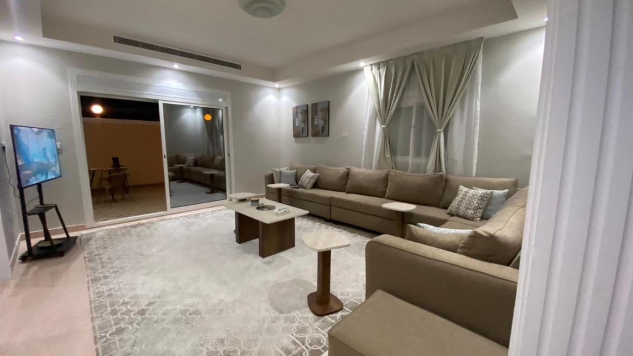 روف 10 - B&B Jedda