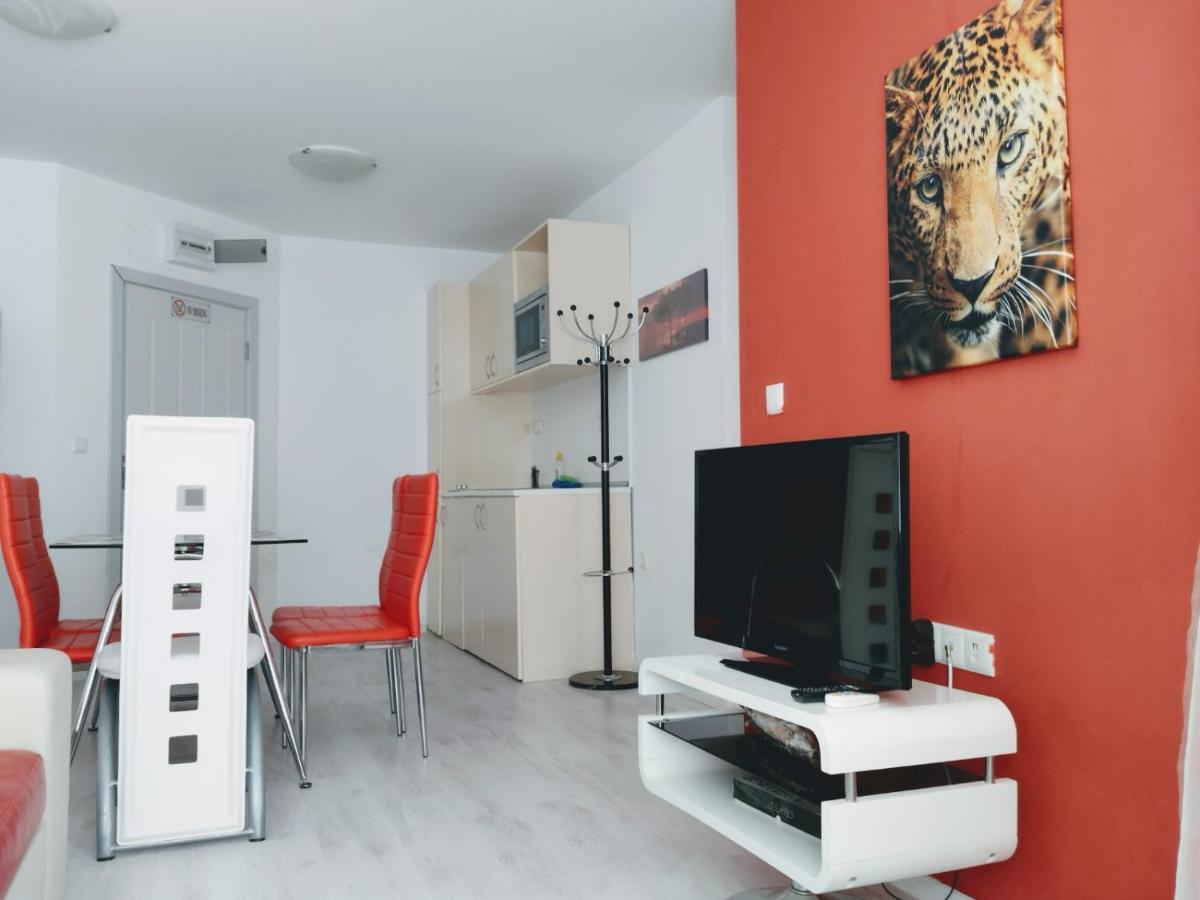 Deluxe Apartment mit Balkon und 2 Schlafzimmern
