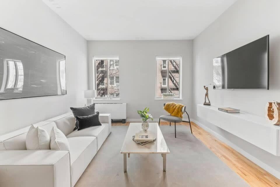 Top Notch 2BR & 2BA Suite Minutes to Central Park - B&B New York