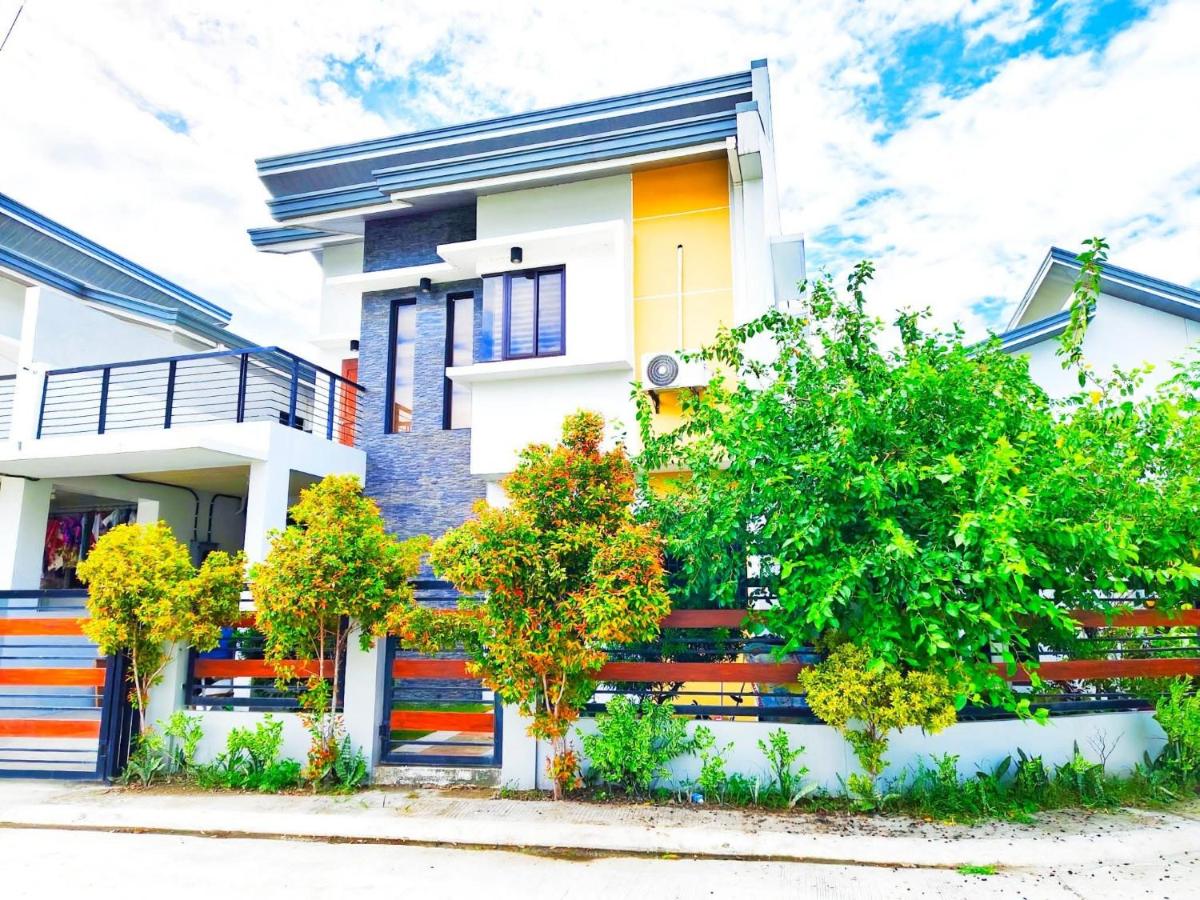 Casa Bella 3BR Home in Capas Tarlac near New Clark City - B&B