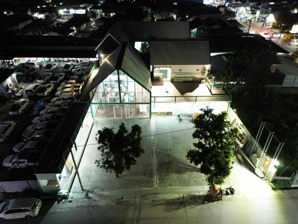 Passifika Sumbawa Guesthouse - Chambres d’hôtes Maluk