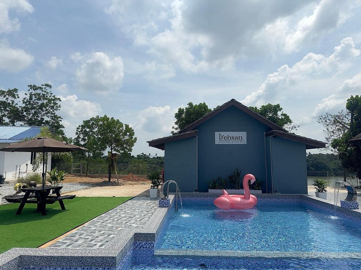 D' Ehsan Homestay & Chalet - Ferienwohnung Kuala Terengganu