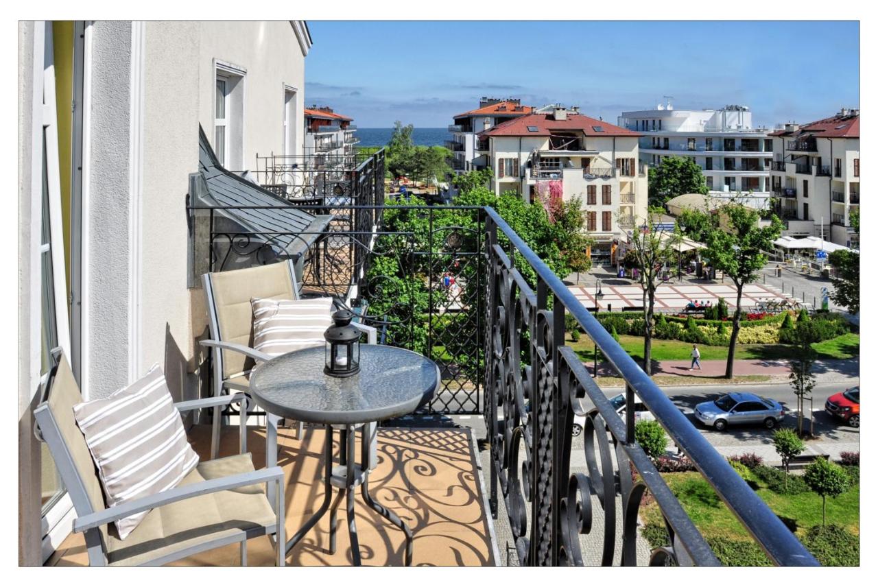 Korona Wazów 55 - Apartament z sypialnią przy Promenadzie & widok na morze - Apartment mit Schlafzimmer an der Promenade & Meerblick - Chambres d'hôtes Świnoujście