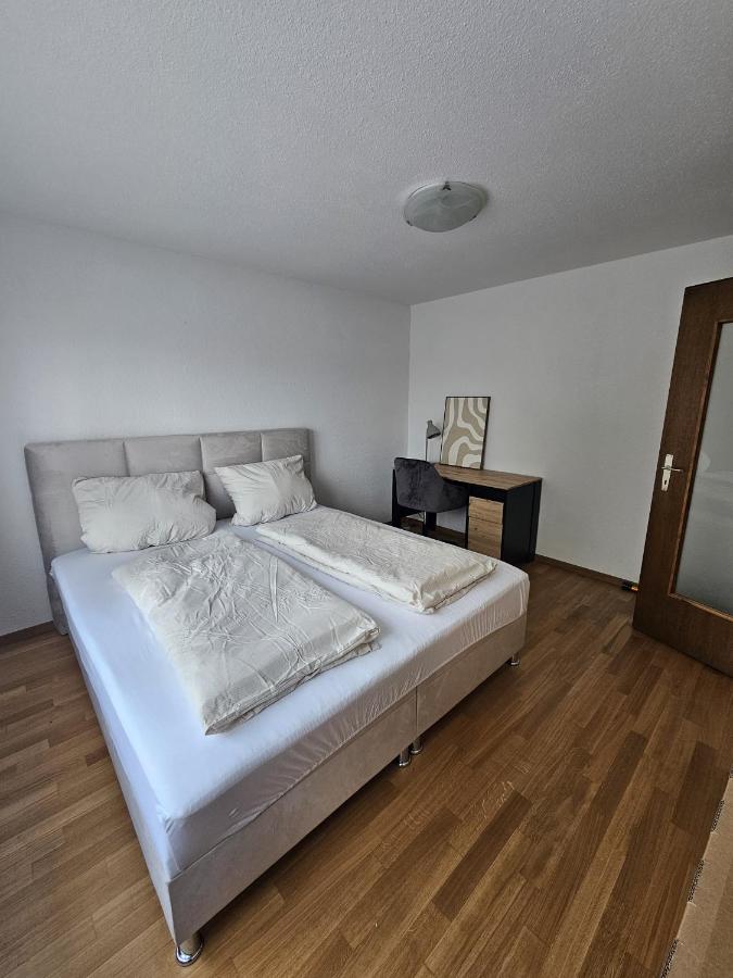 Apartment 2 Hügelruhe Mandach - 25 m2 - 1 Schlafzimmer - Ferien - Business - B&B