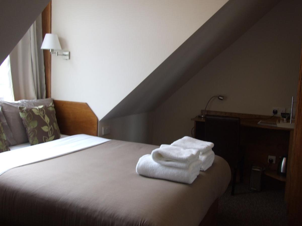 Double Room with Private External Bathroom