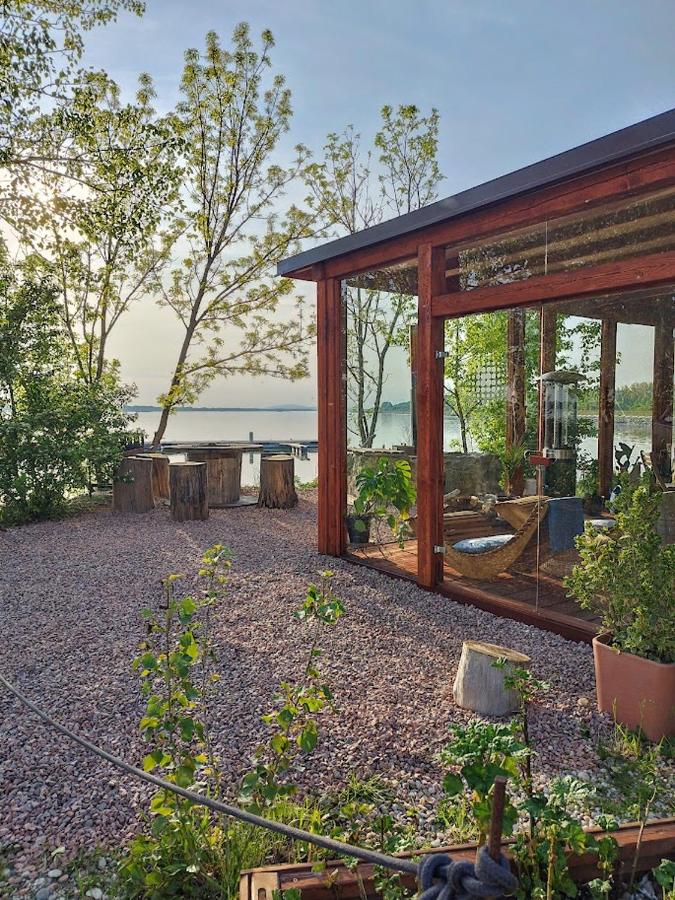 The Riva Sun-Suite - Bed and Breakfast Šamorín