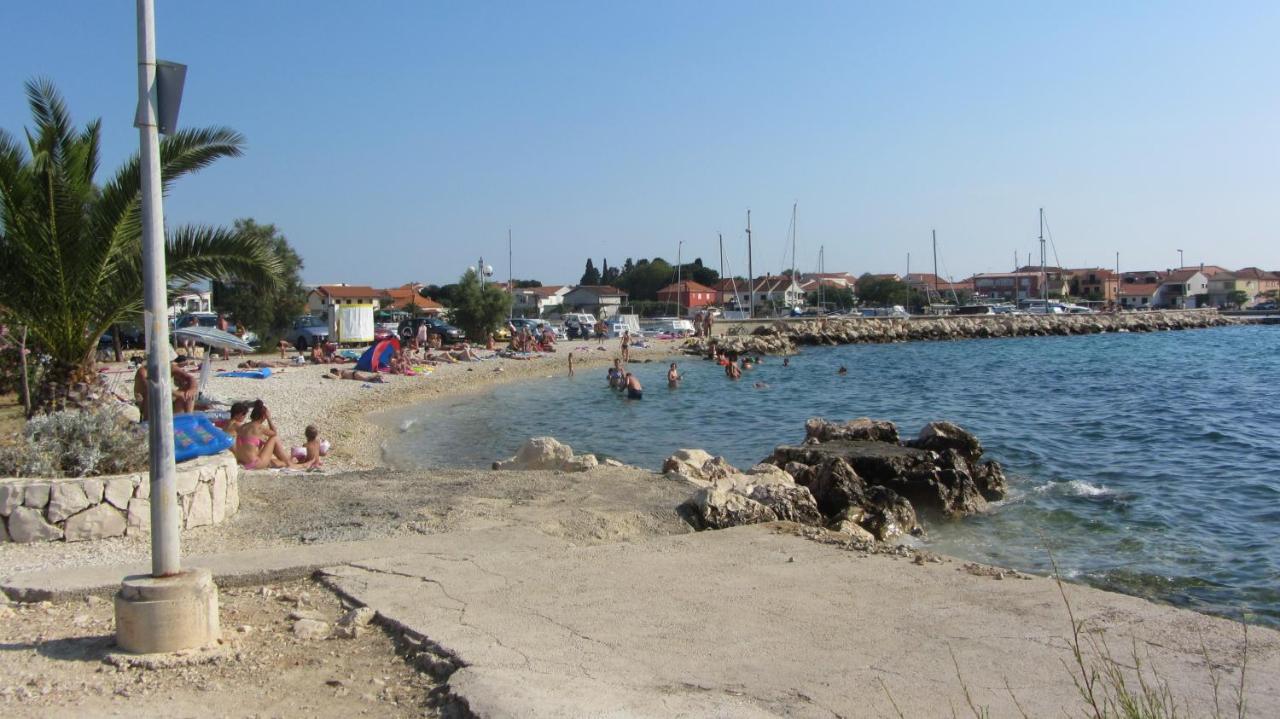Apartment Velika obala 2 - Bed and Breakfast Bibinje