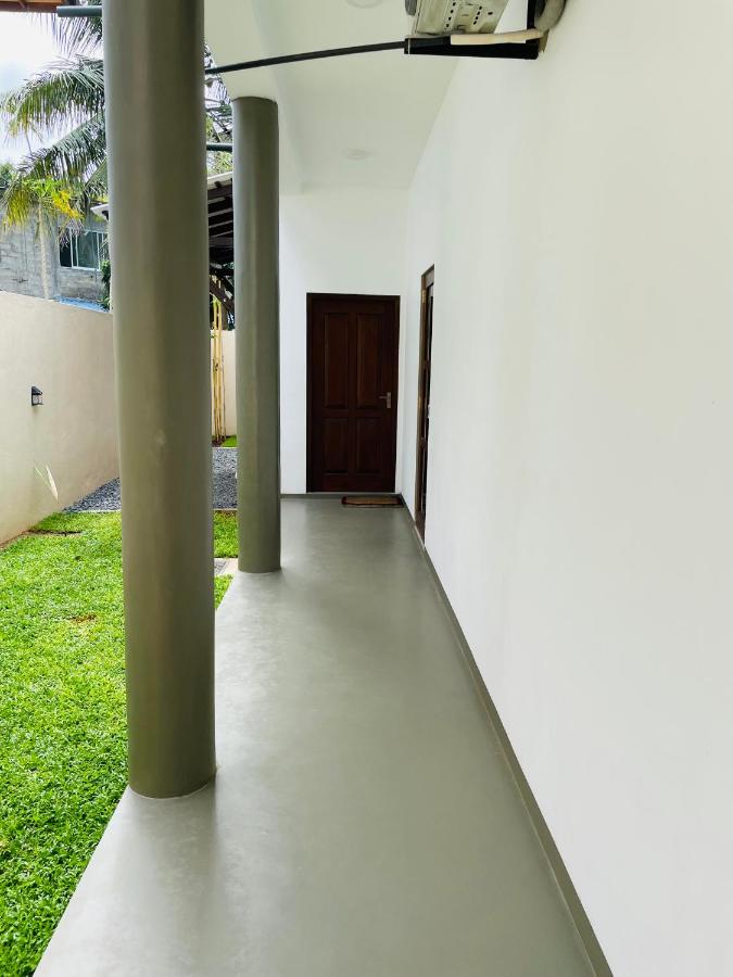 The Arch View - B&B Habaraduwa