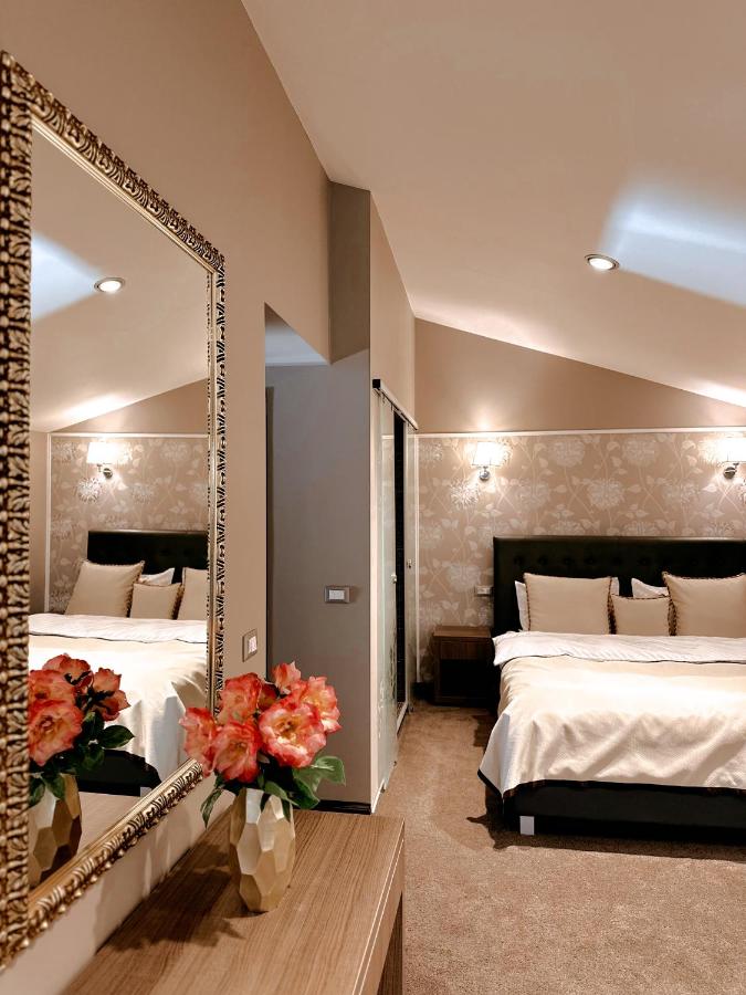 Chambre Lit King-Size - Vue sur Montagne