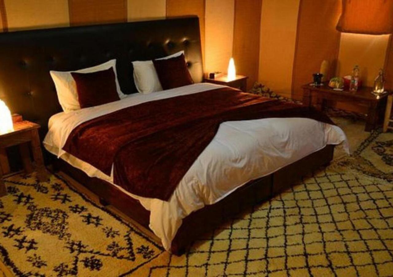 Double or Twin Room with Private Bathroom