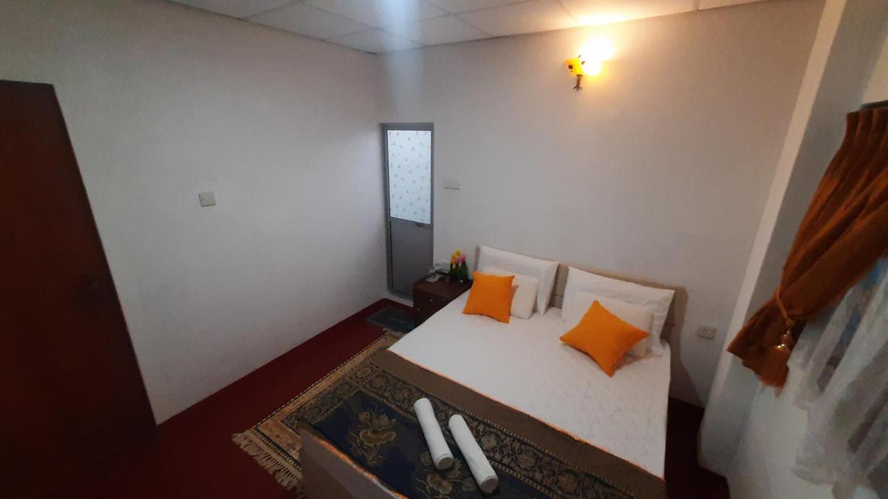 Ceylon Gem Treasure Vila - B&B Kandy