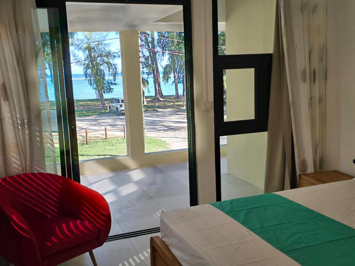 Ayami Bay - B&B