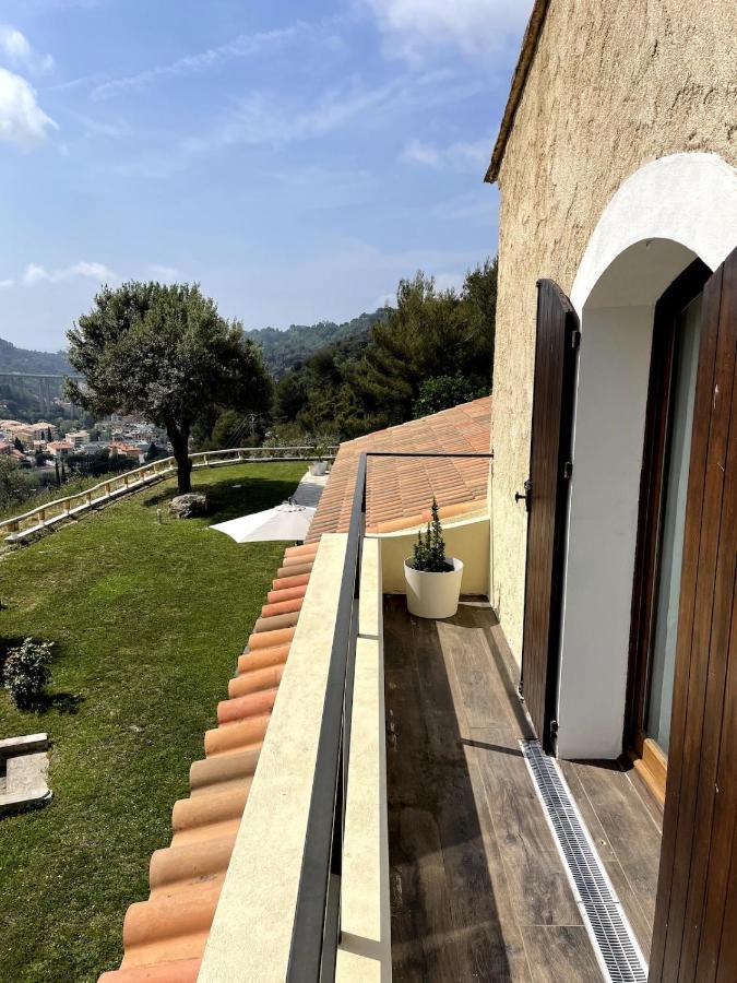 Villa-Monti 5 Star Superhost, Luxury Villa with pool, sleeps 7 - Ferienwohnung Menton