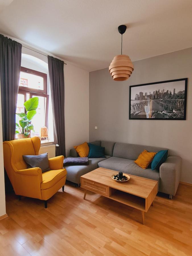Stilvolles City-Apartment - Ferienwohnung Halle (Saale)