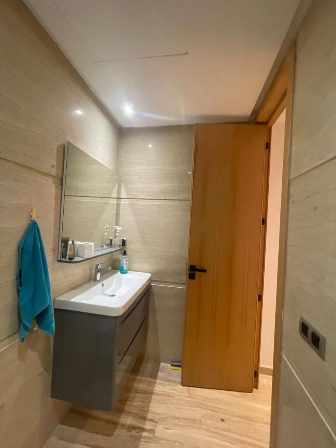 Apartment mit Poolblick