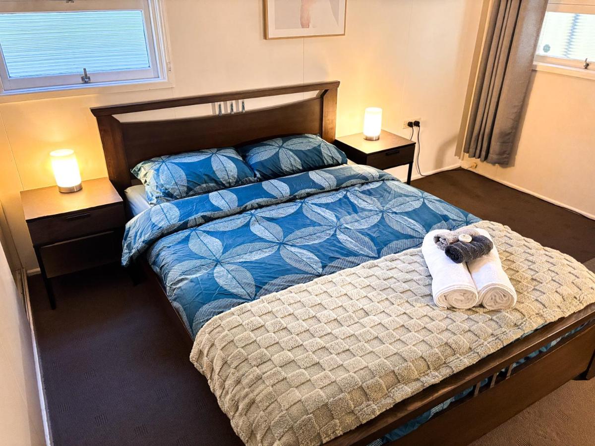 Queen Room with Shared Bathroom