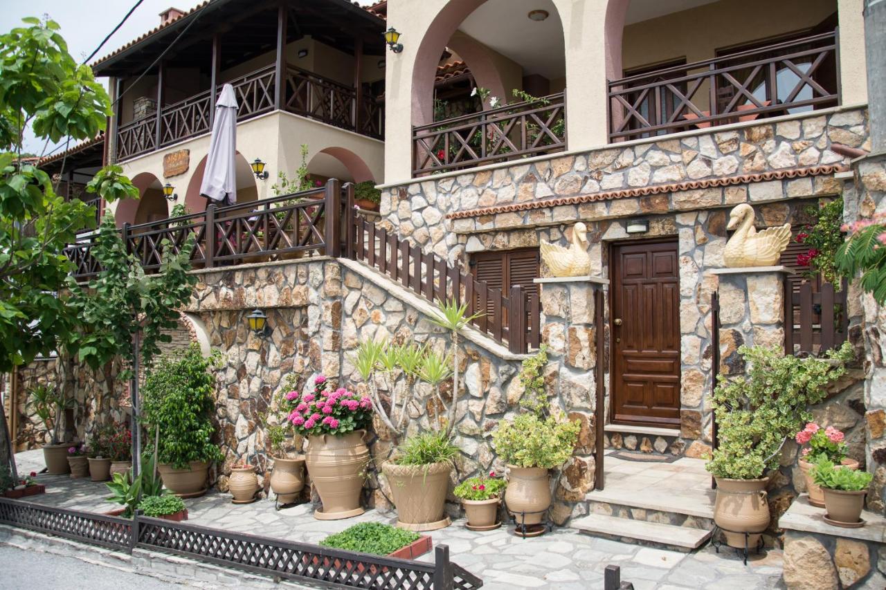 Dione Apartments - B&B