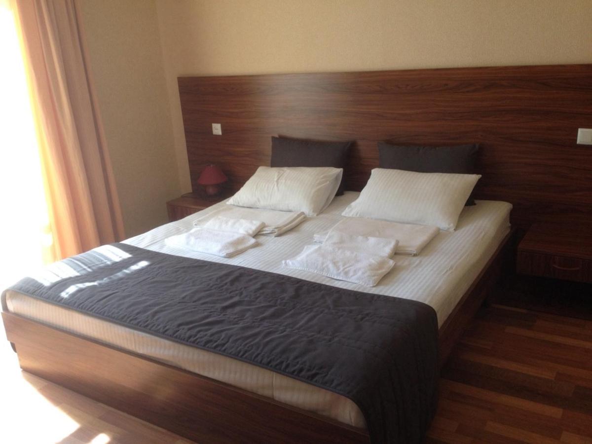 Kamer met Kingsize Bed