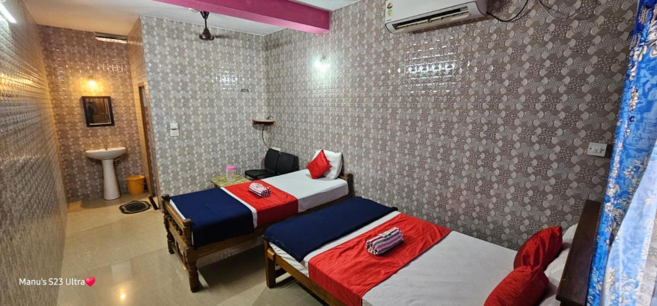 Triple Room with Private Bathroom