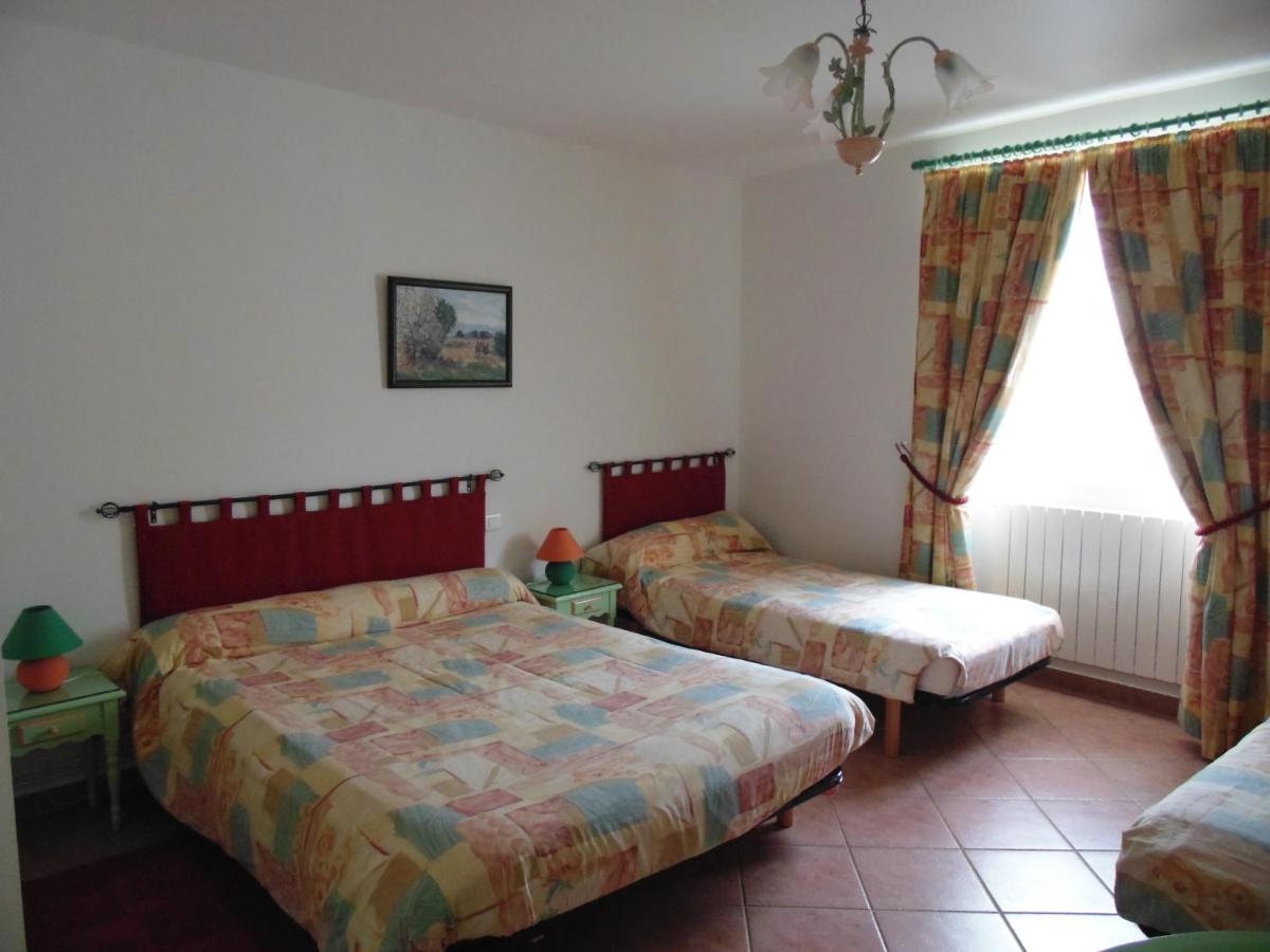 Quadruple Room with Private Bathroom