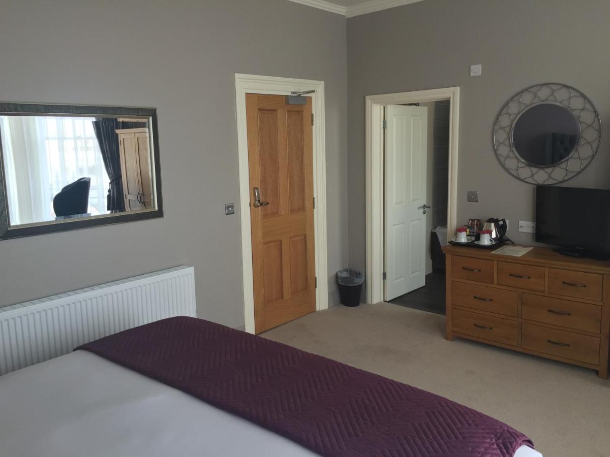 Chambre Lit Queen-Size - Vue sur Mer