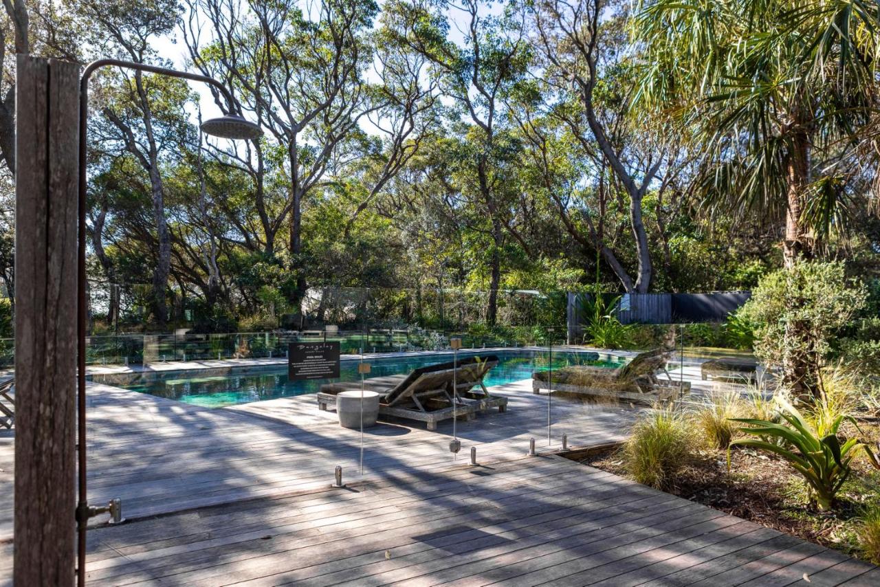 Bangalay Villa 15 just Steps from Seven Mile Beach - Bed and Breakfast Shoalhaven Heads