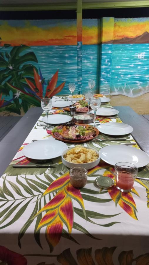 Iolana's Beach house - Beautiful Home - Ferienwohnung Punaauia