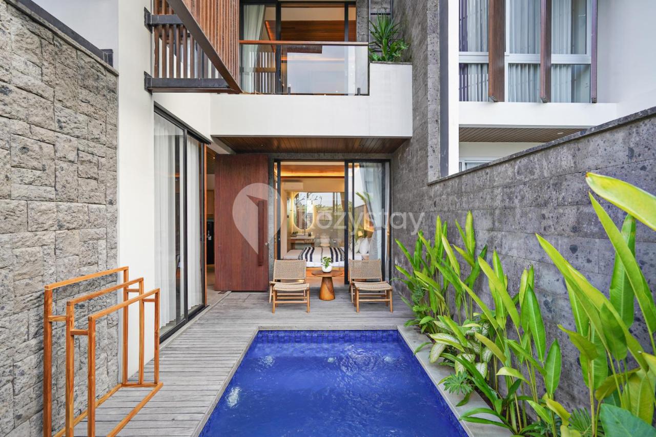 Sundari Villa by Kozystay - Canggu - B&B Canggu