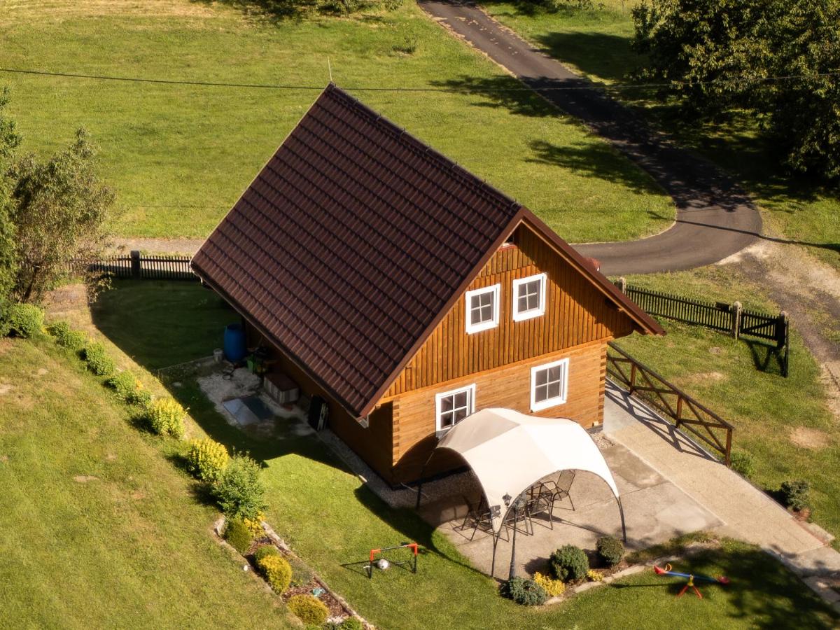 Roubenka Háj - B&B Jindřichovice