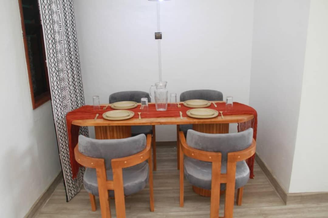 Lafia Housse - B&B Cotonou