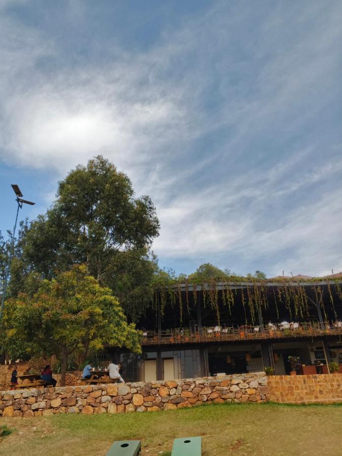Kigali Lodge And Apartment - B&B