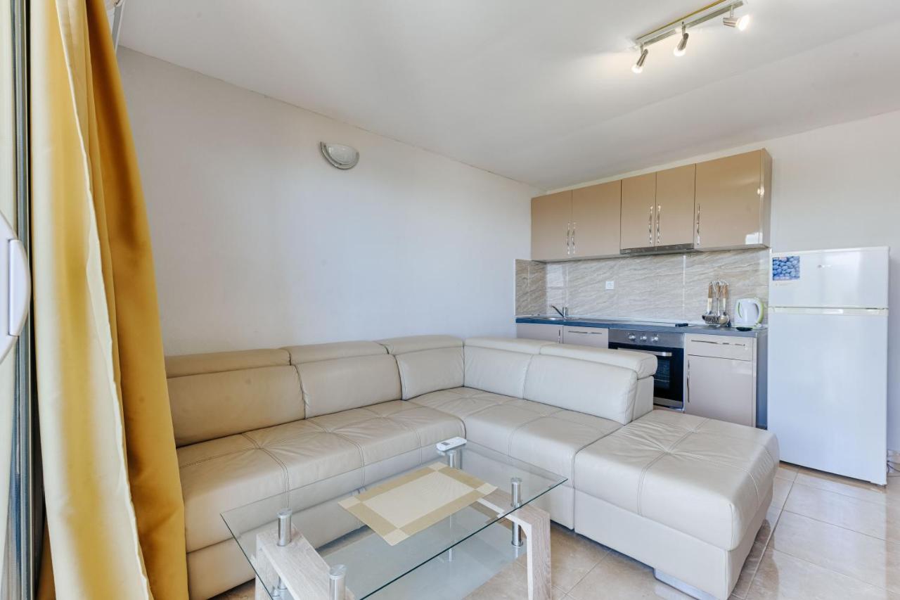 Apartment mit 1 Schlafzimmer und Meerblick