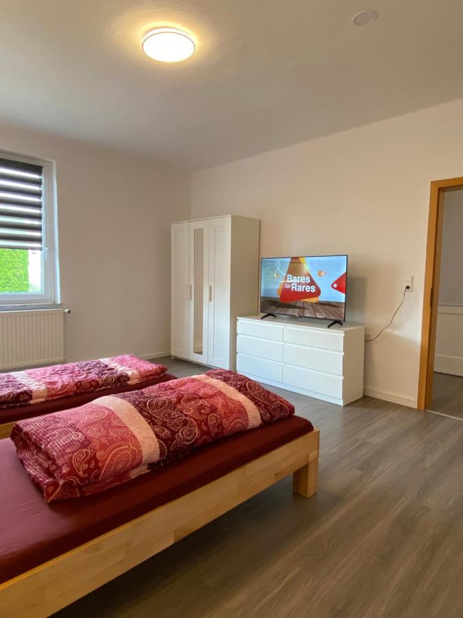 Top Ferienwohnung mit 3 Schlafzimmer, zentral & modern in Einbeck! - B&B