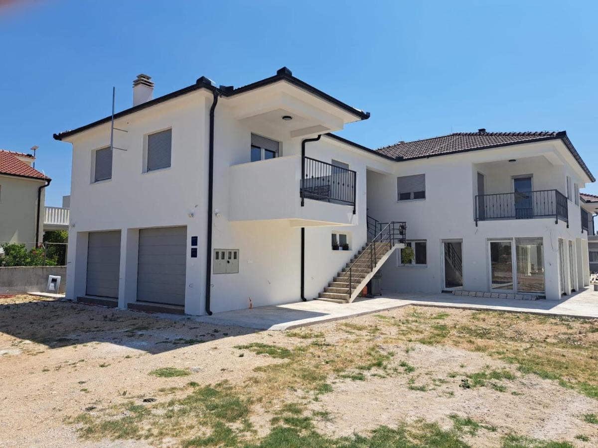 Apartments Sunny - B&B Vodice