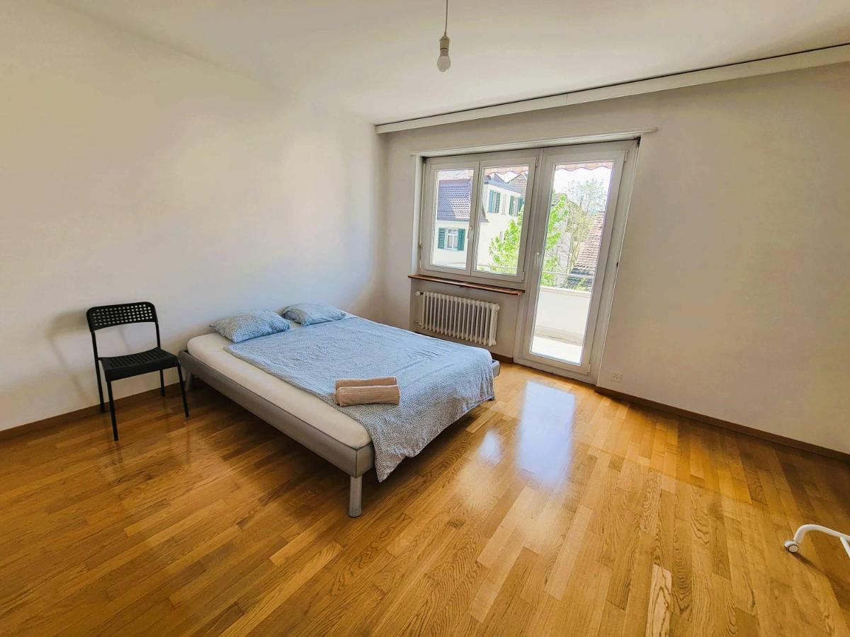 5 Bedroom City Center Apartment with Balcony Dorf - Self Checkin - B&B