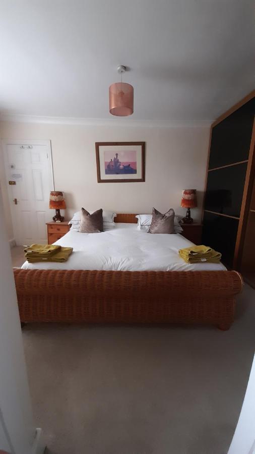 Dreibettzimmer mit eigenem Bad