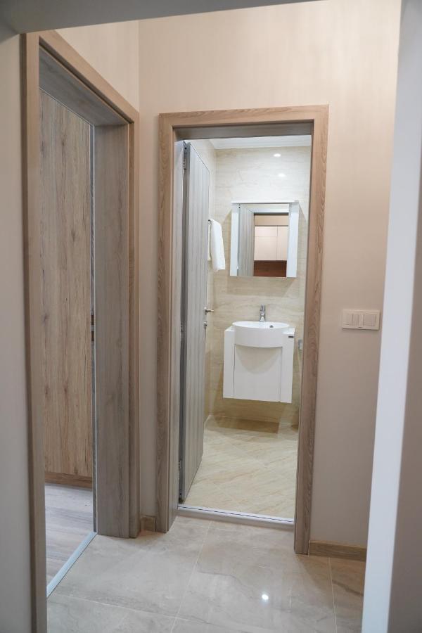 Appartamento con 1 Camera da Letto - Non Fumatori