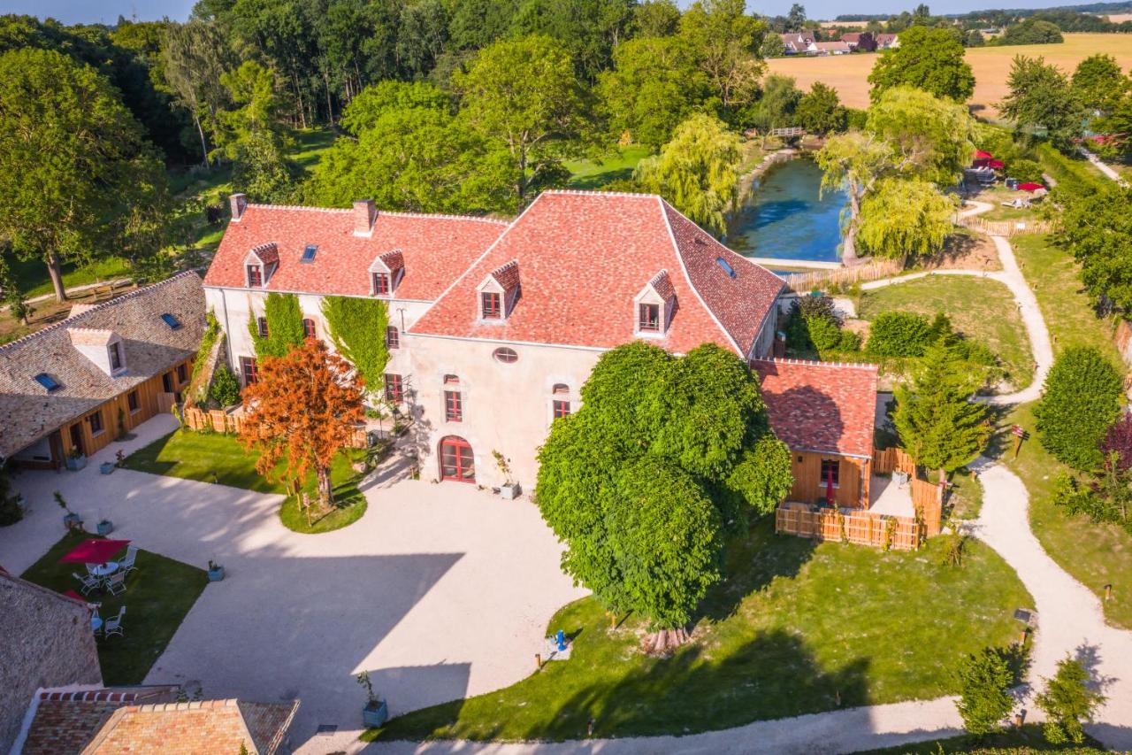 Le Domaine de Richebourg - Pierres d'Histoire - B&B
