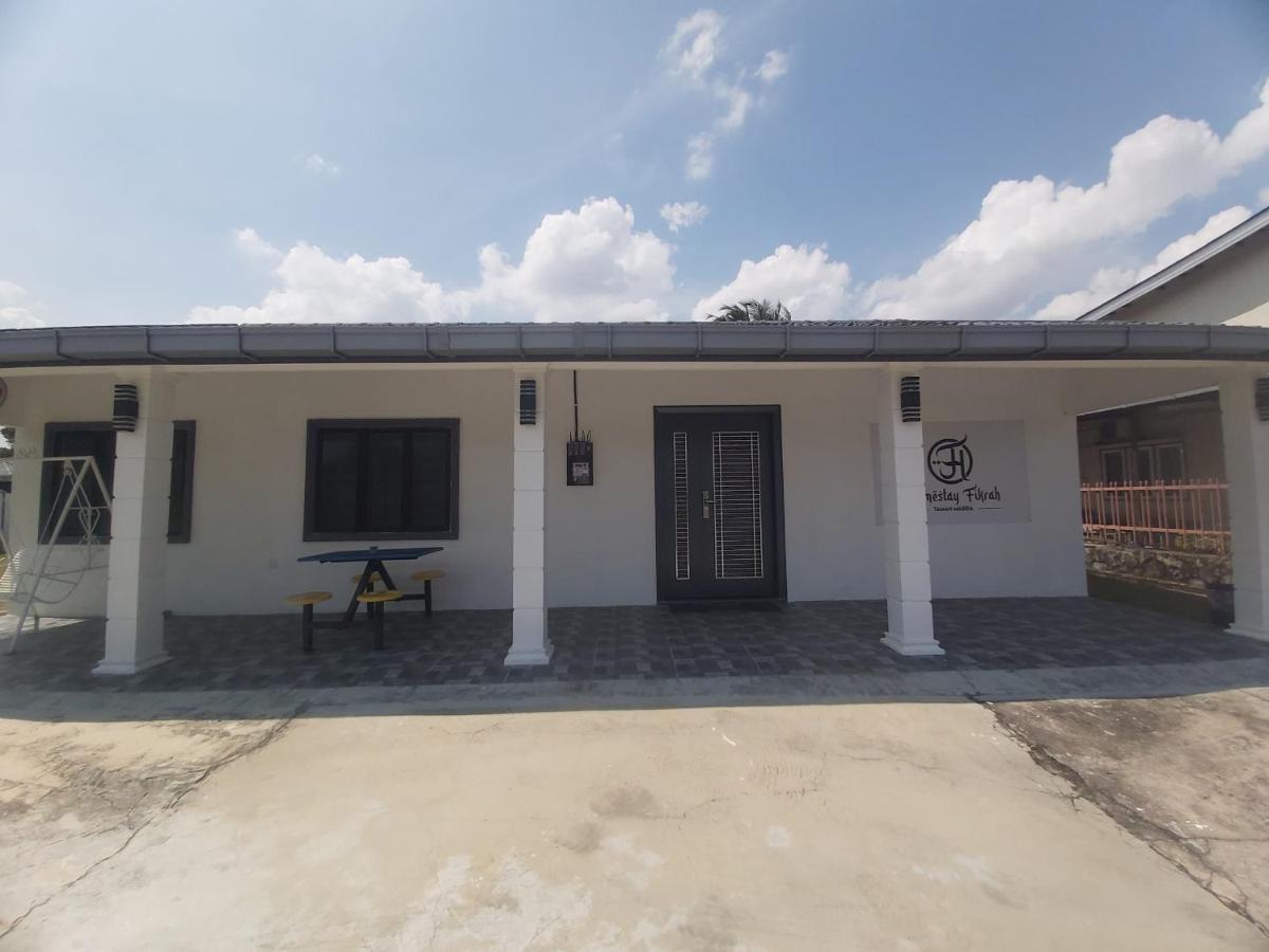 Homestay Fikrah Taman Marida Senawang Musleem Only - B&B